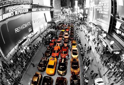 الإمارات العربية المتحدة تستضيف رالي ’غامبول 3000‘  